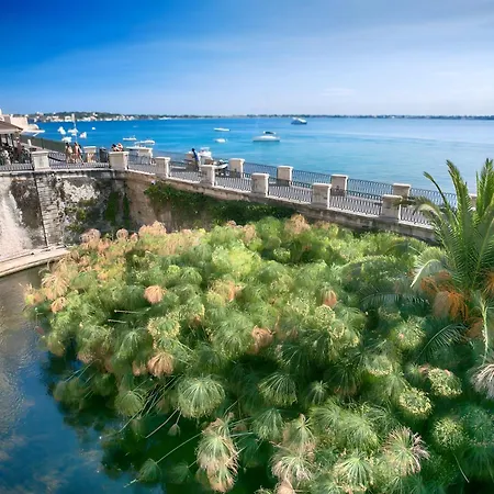 A Naca Suite With Private Terrace Ortigia Syracuse Exterior foto