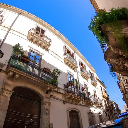 A Naca Suite With Private Terrace Ortigia Syracuse Exterior foto
